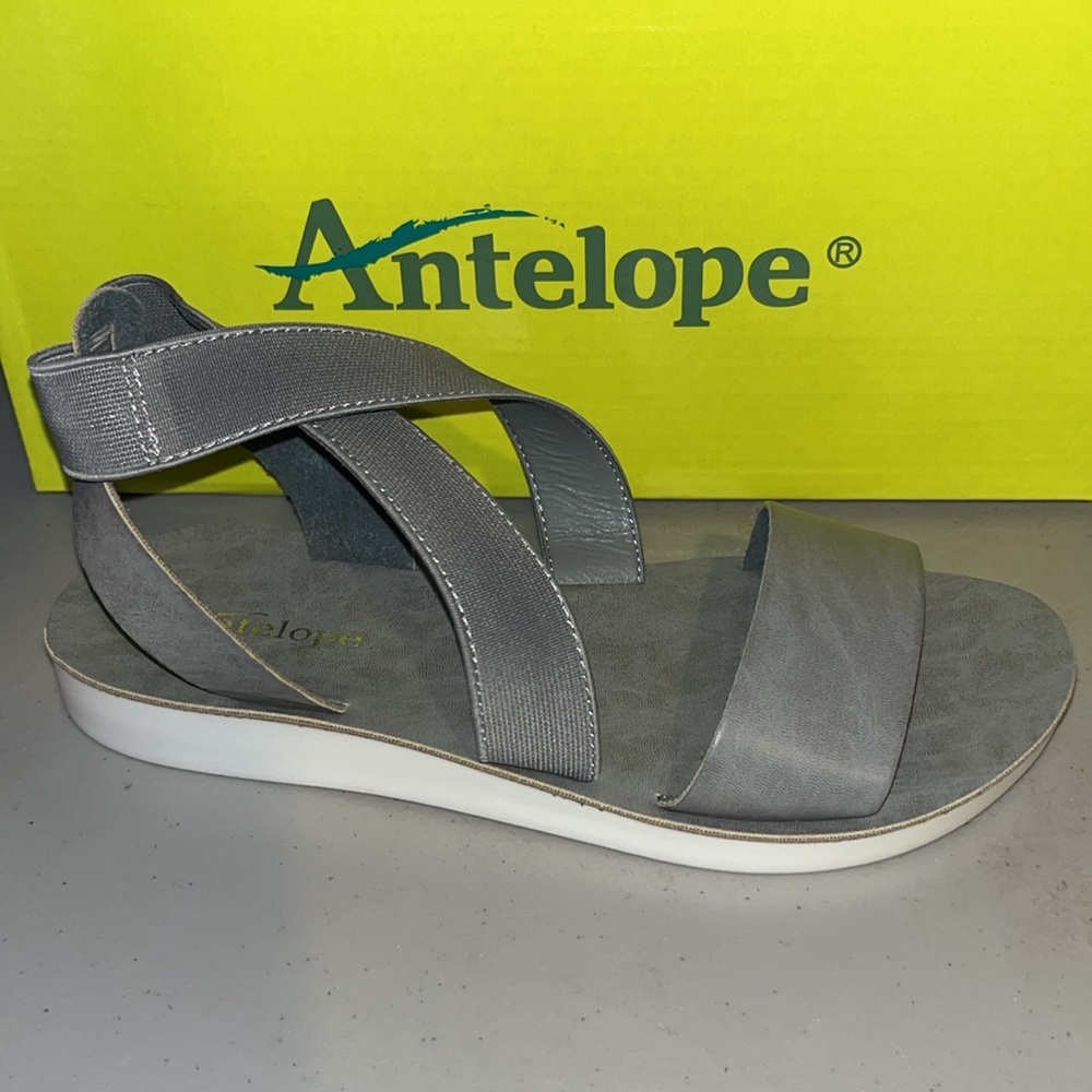 Antelope Gray Faux Leather Picnic Sandals with Elastic Women’s EU Size 36